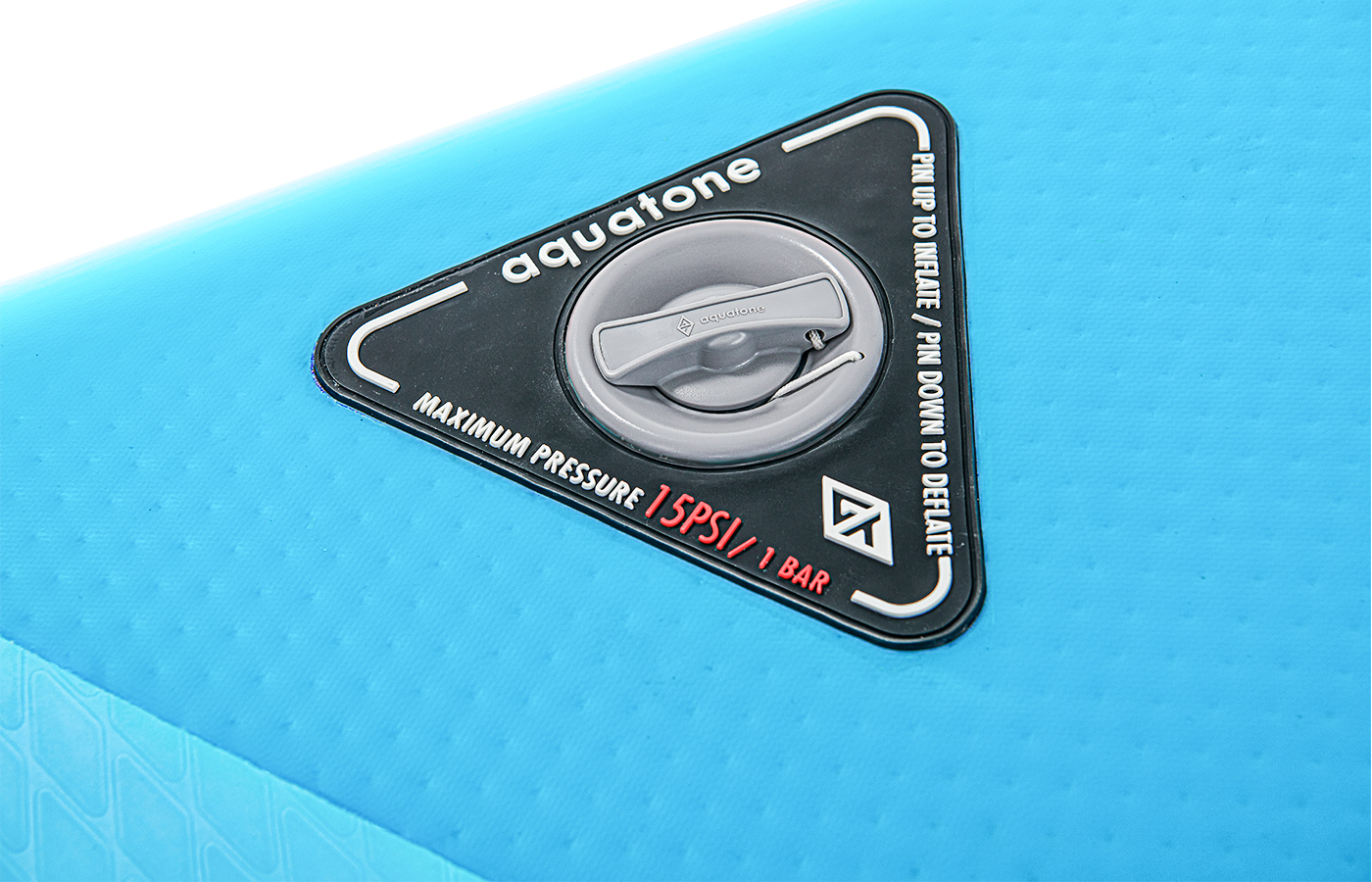 CUSTOMIZED FOR AQUATONE AIR SUP, THE HIGH-PRESSURE AIR VALVE TECHNOLOGY APPLIES TO ENSURE THE BOARD MAXIMUM STIFFNESS AND RIDERS' SAFETY. IMPORTANT: THE MAXIMUM AIR PRESSURE OF THIS BOARD IS 15PSI. ANY HIGHER PRESSURE COULD OVERINFLATING AND DAMAGE.